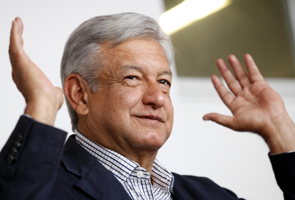 20505004. México, D.F.- El candidato del Movimiento Progresista a la presidencia, Andrés Manuel López Obrador, ofreció conferencia matutina donde hablo sobre el próximo debate del domingo. VOTO2012/AMLO
NOTIMEX/FOTO/JAVIER LIRA OTERO/JLO/POL/
