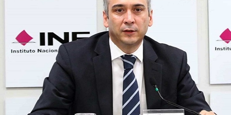 Foto: Archivo / El consejero Marco Antonio Baños, solicitó que se desglosara el costo de los debates, debido a que el costo de la escenografía utilizada en el debate de Mérida, habría sido equivalente a lo pensado para absorber todos los gastos de los dos primeros debates