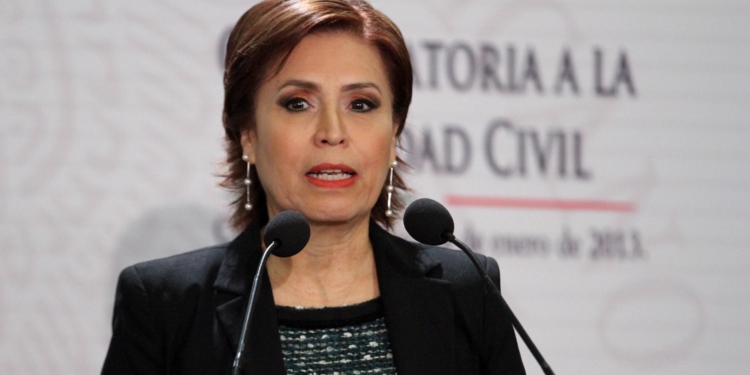 30124026. México, D.F.- La secretaria de Desarrollo Social, Rosario Robles Berlanga, durante la Convocatoria a la Sociedad Civil, encabezada por el presidente Enrique Peña Nieto, en el marco de la Cruzada Nacional Contra el Hambre.
NOTIMEX/FOTO/JOSÉ PAZOS/JPF/POL/