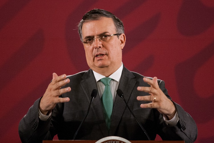 CIUDAD DE MÉXICO, 30MAYO2019.- Marcelo Ebrard, secretario de Relaciones Exteriores, durante la conferencia matutina para informa sobre el envío al Senado para la ratificación del Tratado México, Estados Unidos y Canadá (T-MEC).
FOTO: GALO CAÑAS /CUARTOSCURO.COM