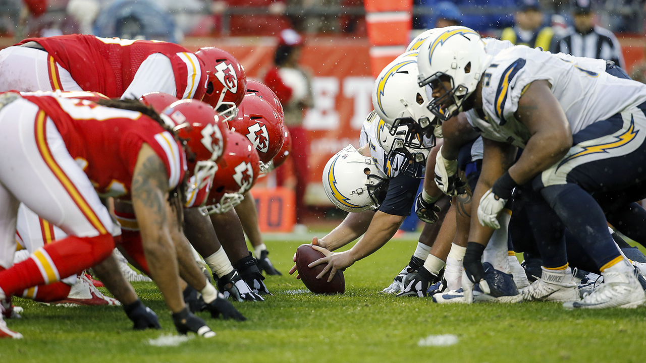 The Kansas City Chiefs defense gets set at the line of scrimmage against the San Diego Chargers offense during an NFL football game on Sunday, Dec. 13, 2015 in Kansas City, Mo. The Chiefs won, 10-3. (G. Newman Lowrance via AP)
