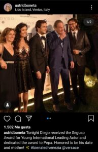 Diego Boneta recibió el premio Seguso Award