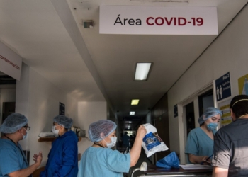 200531016. Ciudad de México, 31 May 2020 (Notimex-Karen Melo).- El Hospital Juárez de México es una de las principales unidades receptoras de enfermos del nuevo coronavirus. Al interior se realizan pruebas COVID-19 para el personal médico que presente síntomas, mismas que se envían a laboratorios para su análisis. Ciudad de México, 27 de mayo del 2020. NOTIMEX/FOTO/KAREN MELO/KMG/HTH