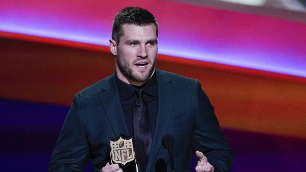 T.J. Watt, Defensivo del Año | AP