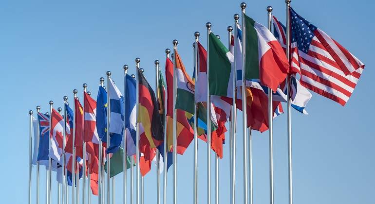 Datos curiosos sobre algunas banderas del mundo - Indice Político